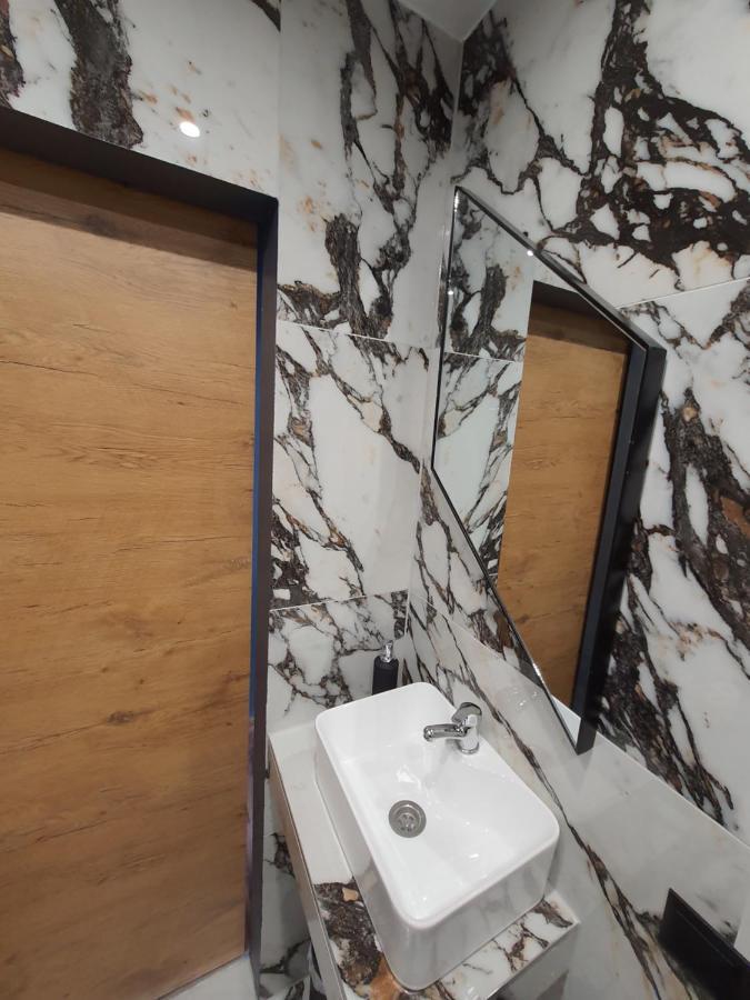 マルボルクApartament Nad Fontannaアパートメント エクステリア 写真