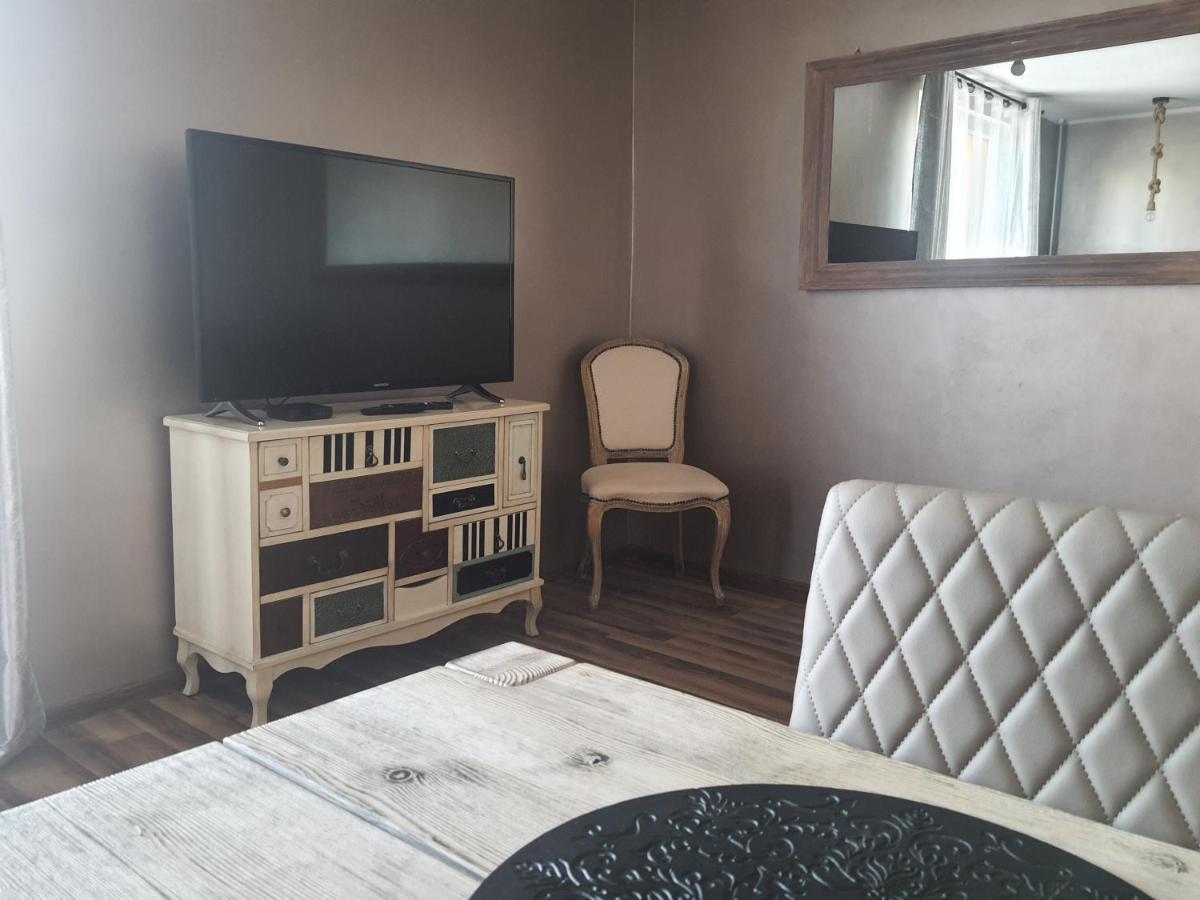 マルボルクApartament Nad Fontannaアパートメント エクステリア 写真