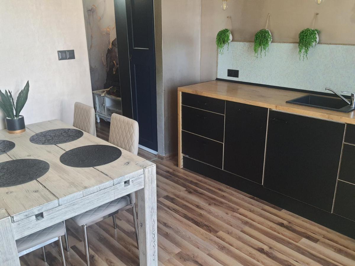 マルボルクApartament Nad Fontannaアパートメント エクステリア 写真
